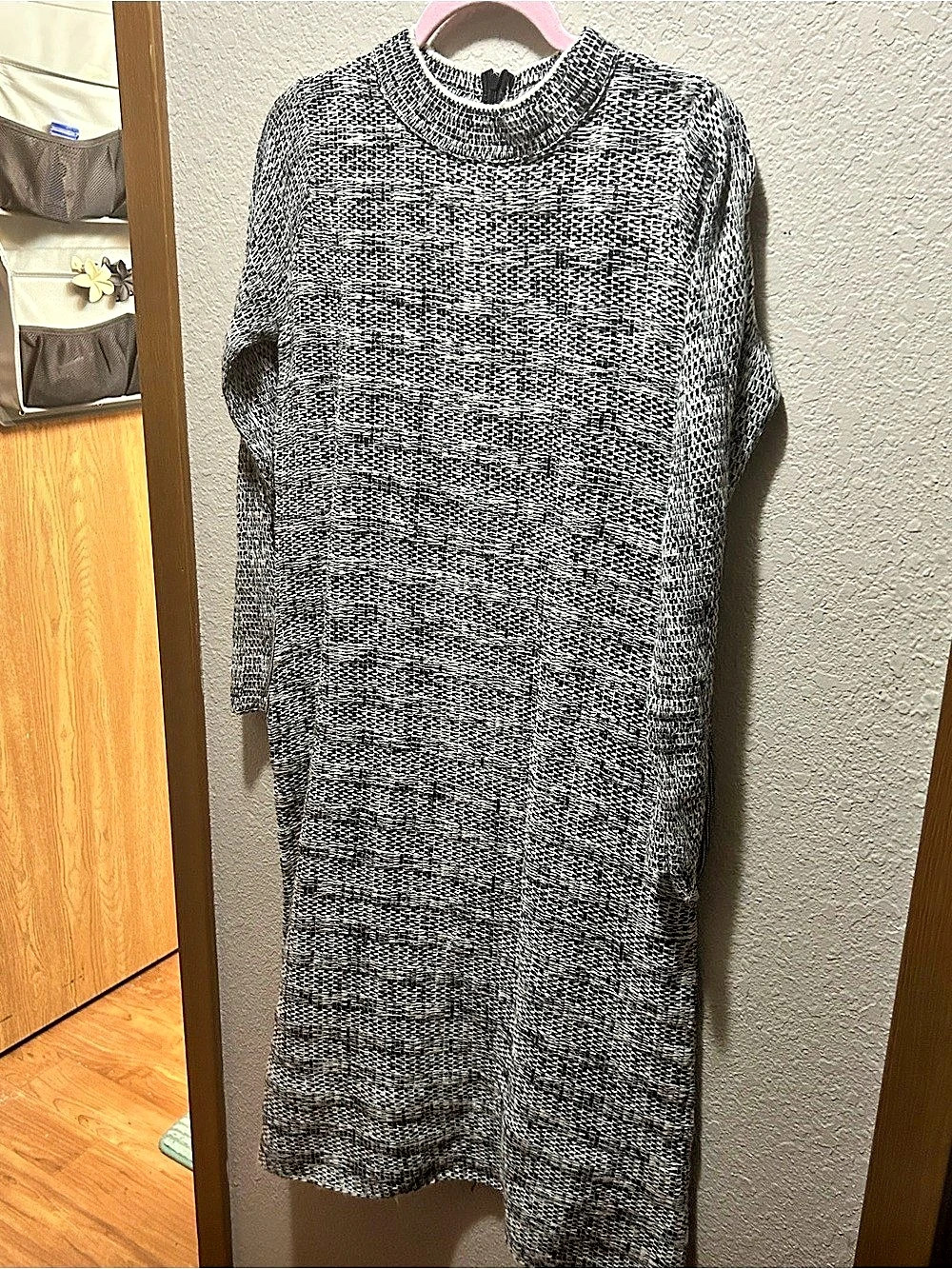Zara Black & White Knit Maxi Dress Size Medium